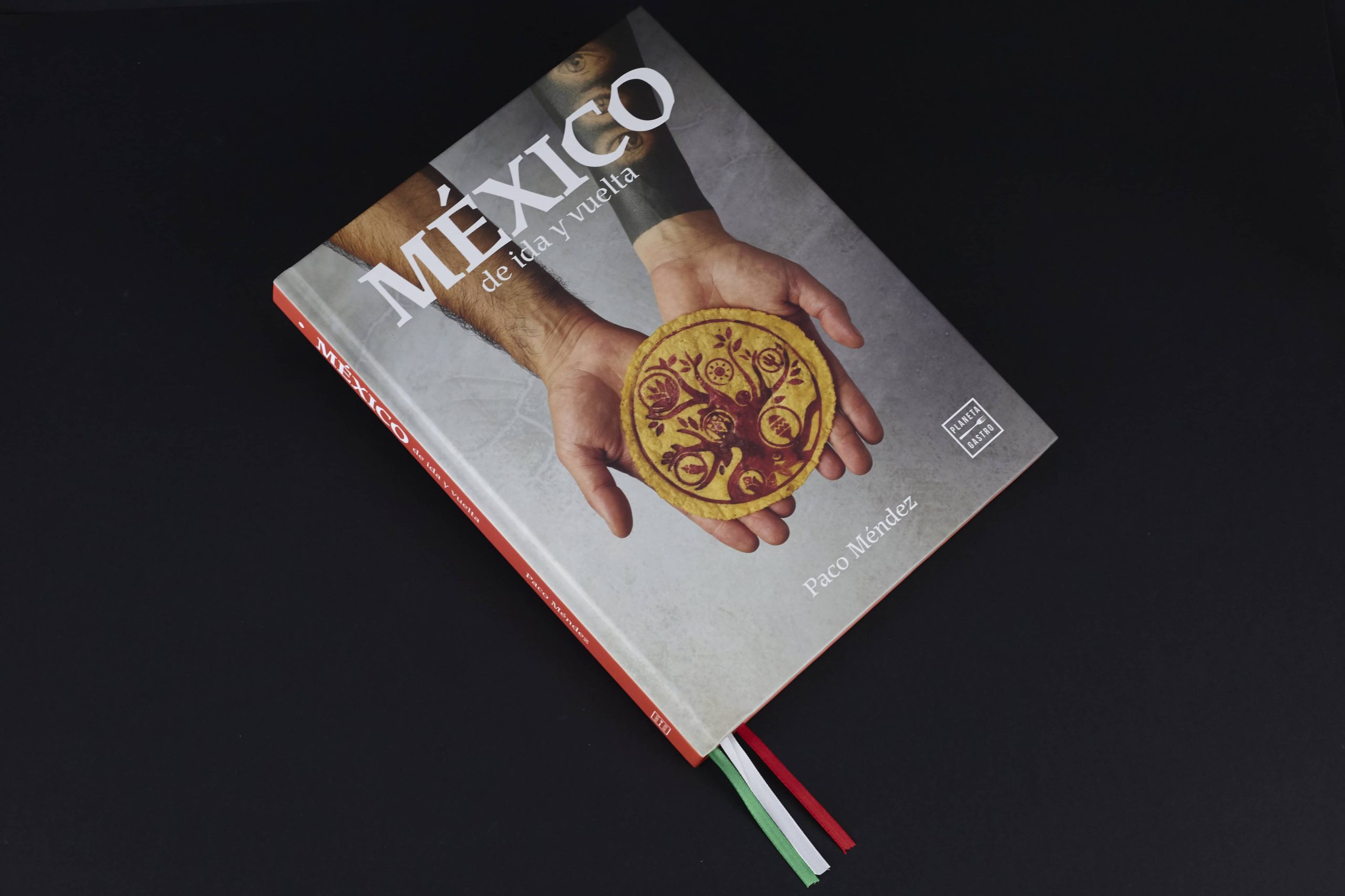 Karakter Studio es un estudio de diseño gráfico y dirección de arte de Barcelona. Especializados en diseño editorial y comunicación gráfica
